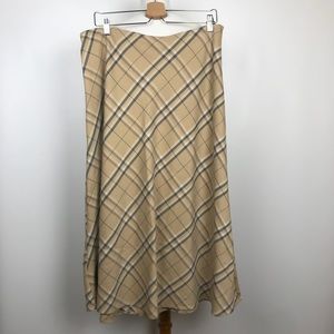 Croft & Barrow Midi Plaid Beige gray skirt